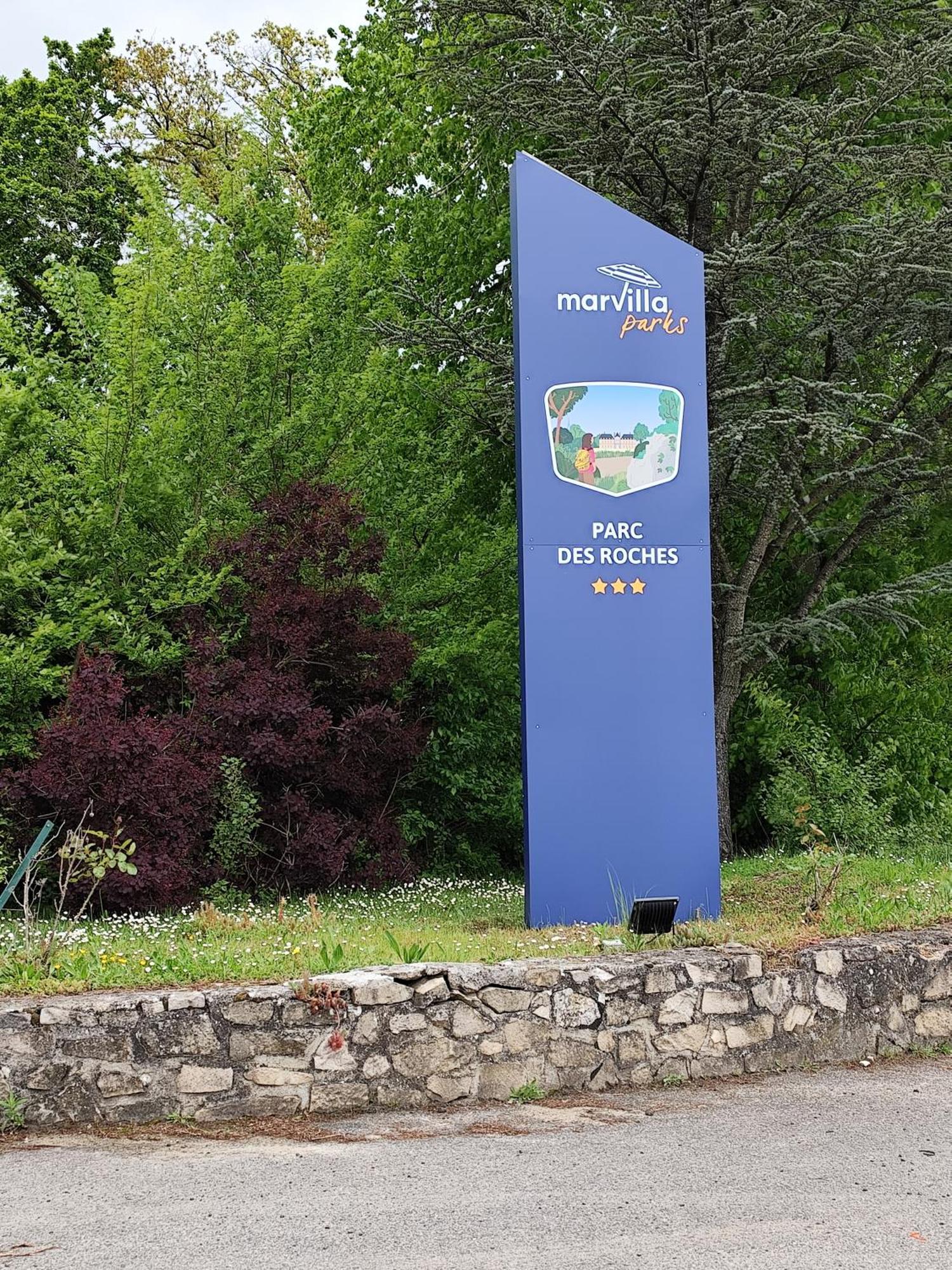 Camping Marvilla Parks -Parc Des Roches 91530 Saint-Chéron Exterior foto